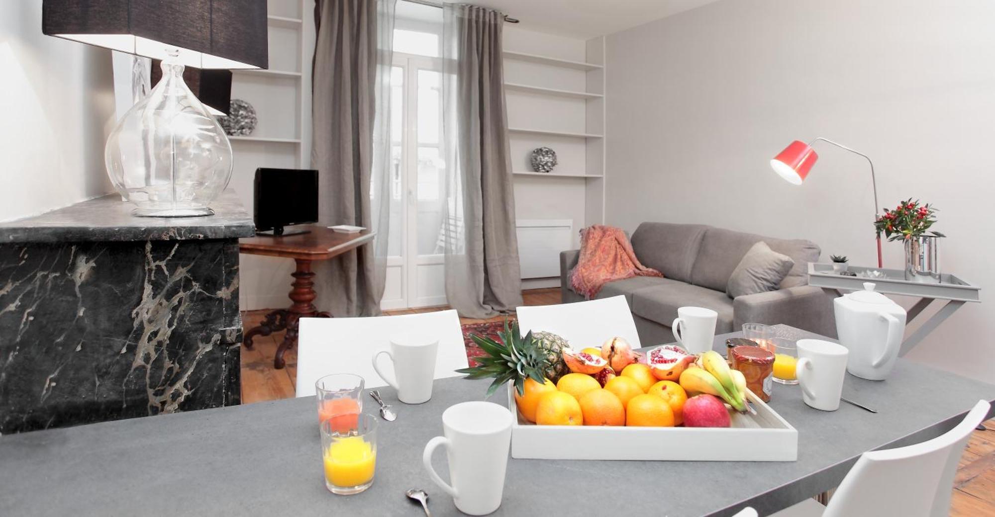 Suites De La Tour Perigueux Centre Екстер'єр фото