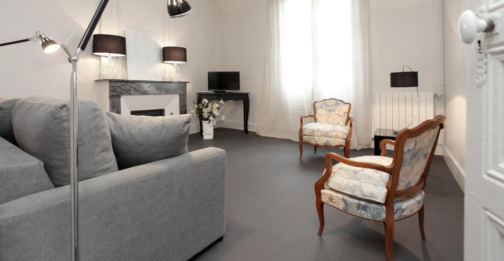 Suites De La Tour Perigueux Centre Екстер'єр фото